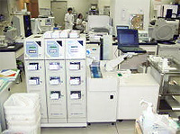 自動採血管システム