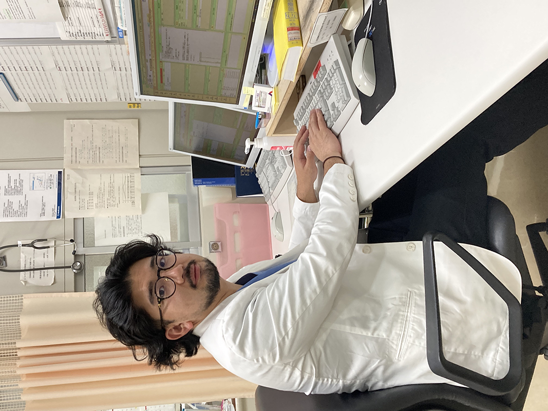 鴨井先⽣(総合診療専攻医)